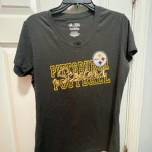 NFL Pittsburg Steelers large women's short sleeves tee shirt